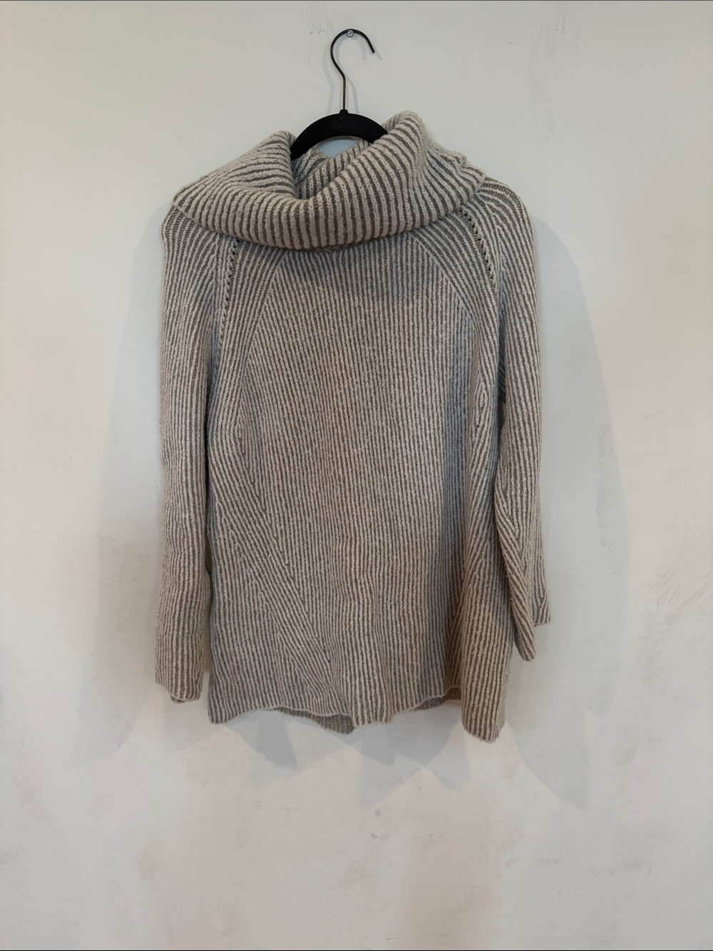 Cozy Ribbed Cowl Neck Sweater - Cream